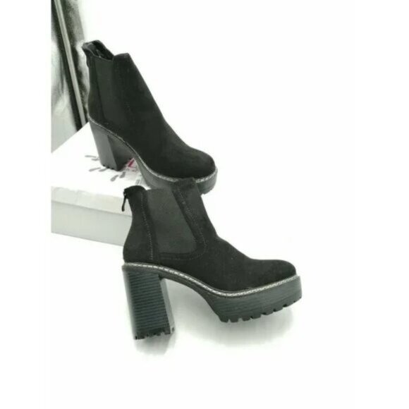 Olivia Miller Emily Black Platform Chelsea Booties - Picture 4 of 4